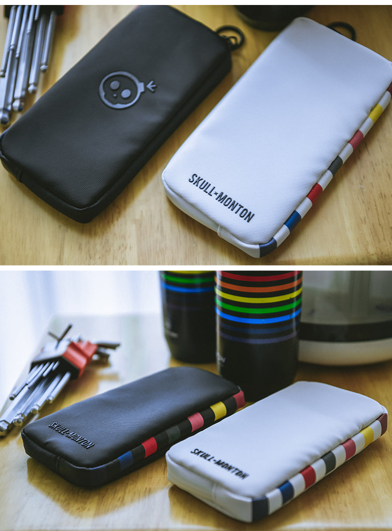 WEEKEND Essentials Case - Black
