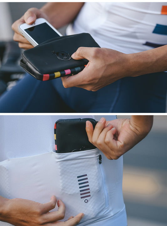 WEEKEND Essentials Case - Black